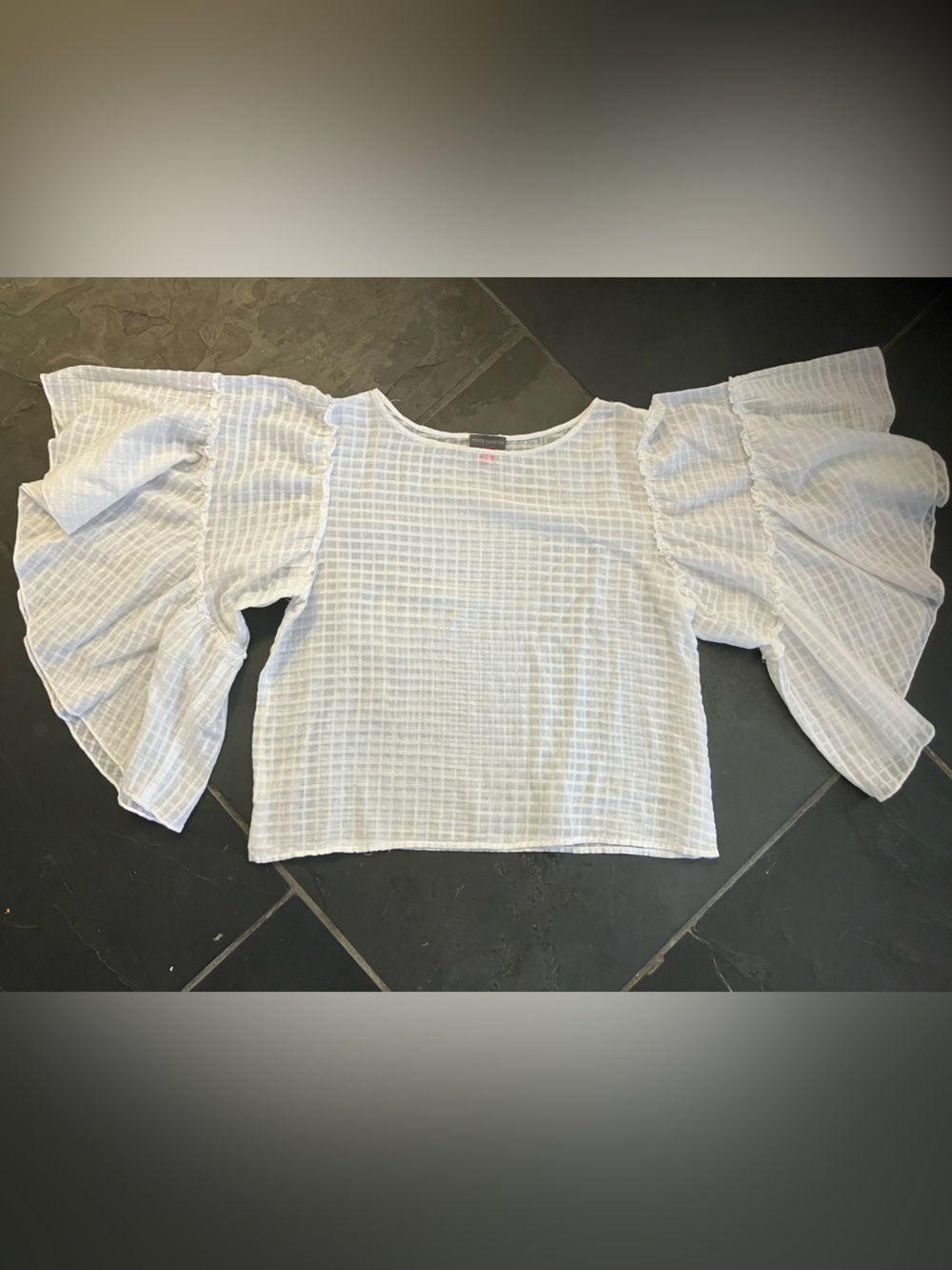 Vince Camuto Women’s Size Small White Top